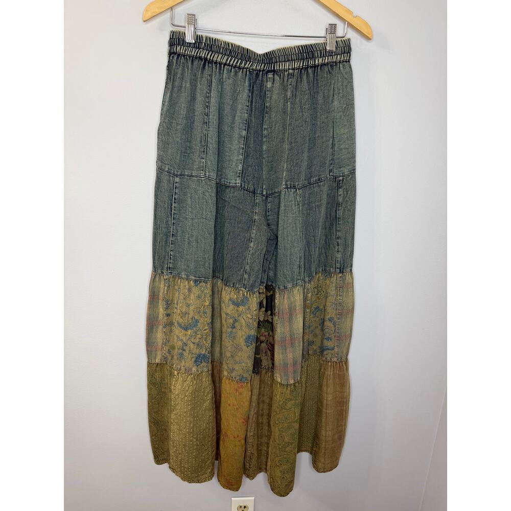 Young Threads Boho chic Tiered Patch Pants Wide Leg Festival Sz M - Picture 13 of 15